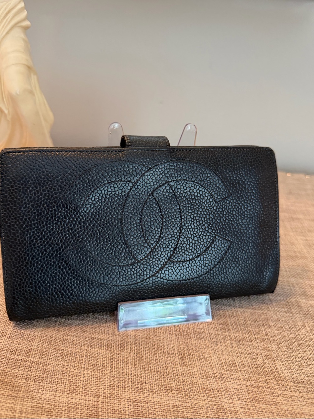 CHANEL EUC Black Quilted Caviar Leather Long Wallet with CC Motif